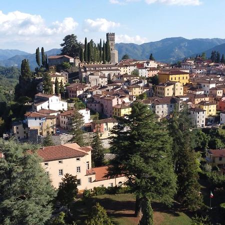 Villa Gherardi - B&B E Hostel Barga Zewnętrze zdjęcie