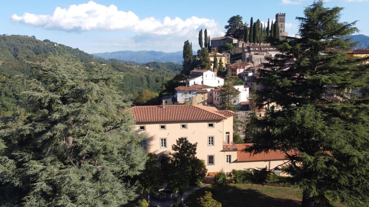 Villa Gherardi - B&B E Hostel Barga Zewnętrze zdjęcie